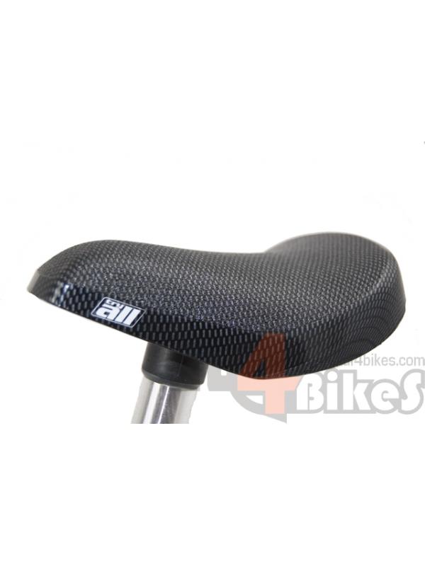 TRY ALL CARBON SEAT