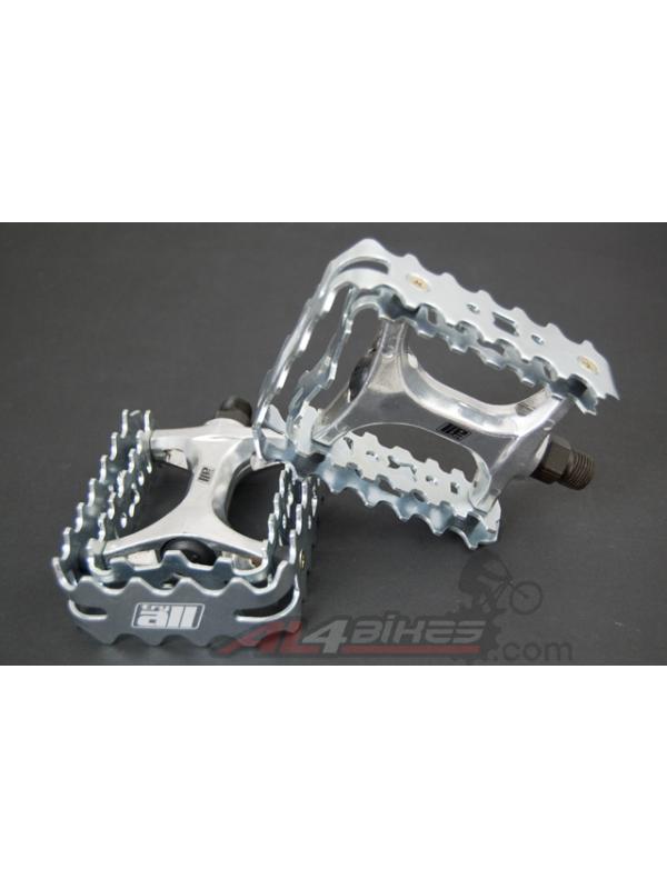 DOUBLE CAGE PEDALS SILVER